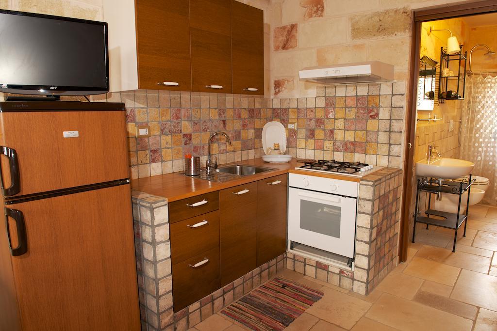 Relais Villa Lucia Каровиньо Екстериор снимка